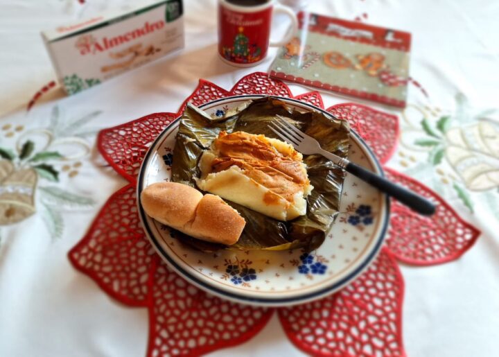 Historia y receta de los tradicionales tamales guatemaltecos de Navidad